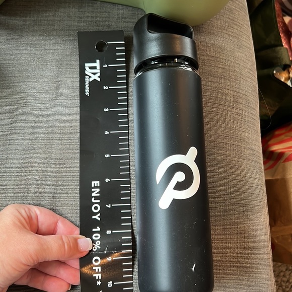 Peloton - Picture 3 of 4